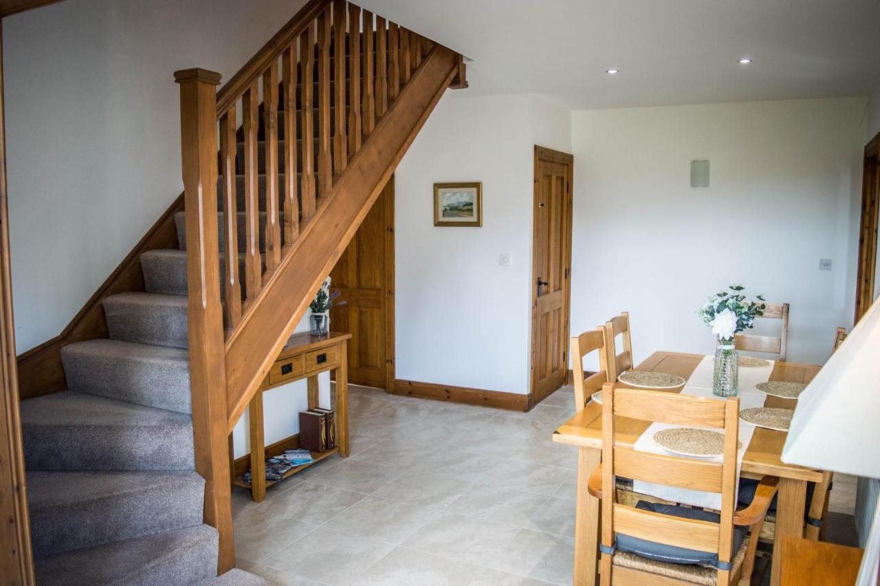 The Heights & Hollows Farmhouse, Saul, Downpatrick, Sleeps 14 Exteriör bild